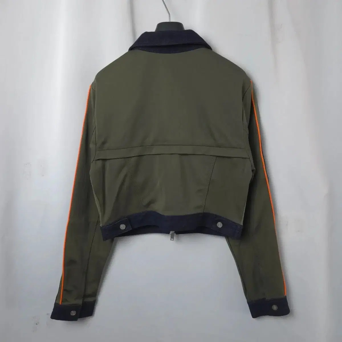 thumbnail-6